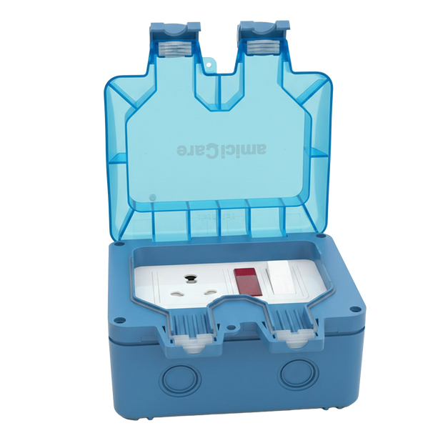 amiciCare single socket box with manual switch and power indicator