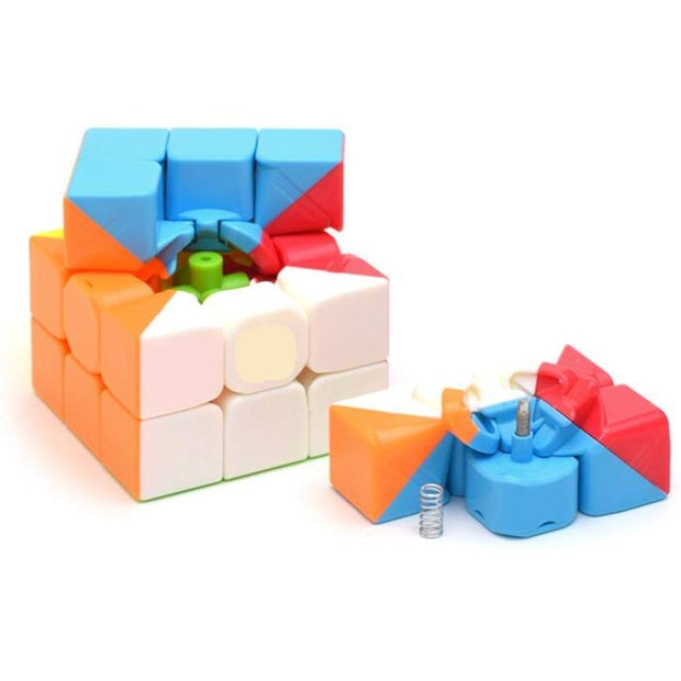 Magic Cube, MGC Professional Grade Sticker-Less & Magnetic Speed Cube with Smooth Turning, Color Matching Puzzle for Kids, Adults (3x3) amiciKart