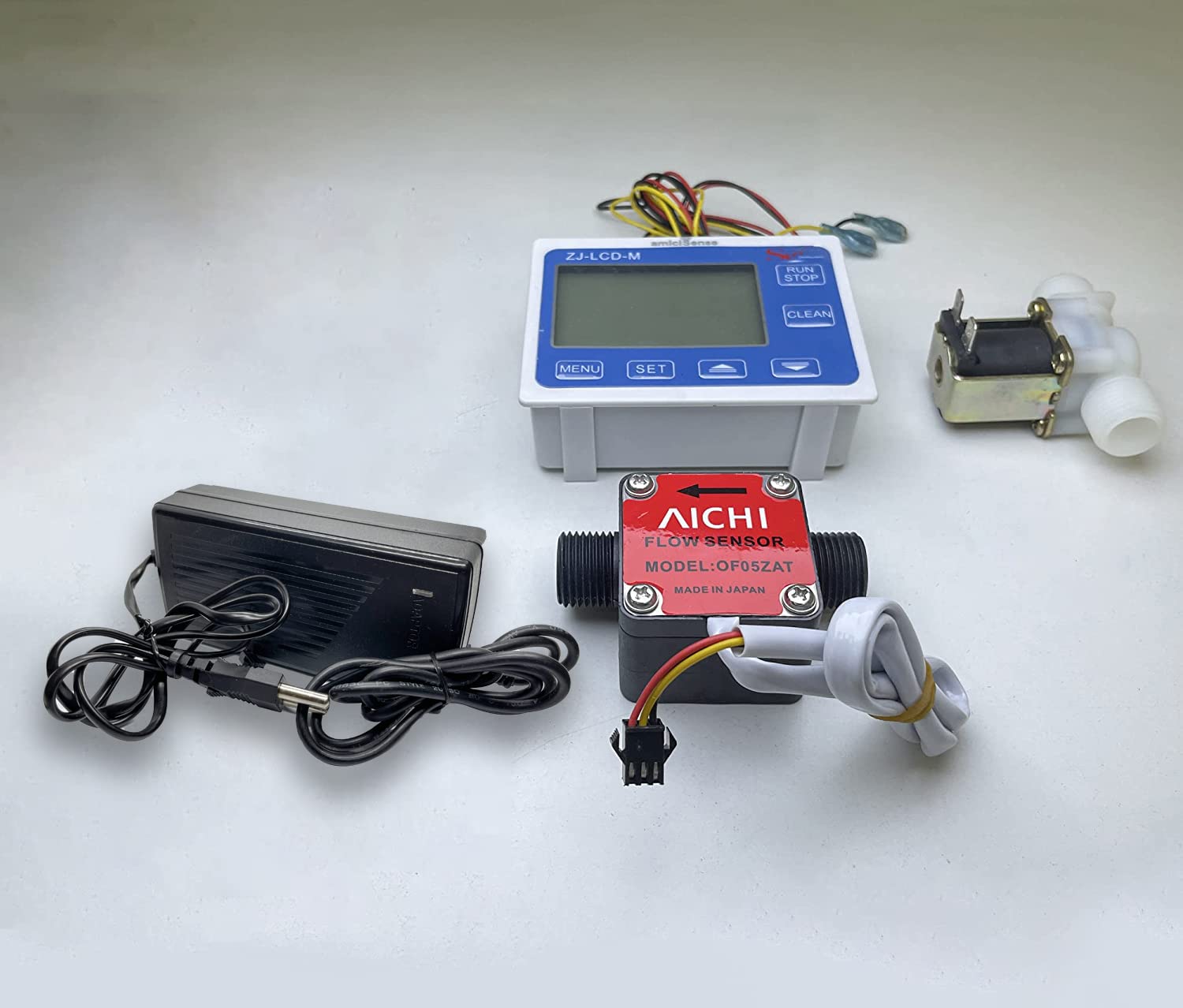 Digital Flow Meter Quantitative Controller– G1/2 Sensor with Valve & Power Adapter for All Liquids amiciKart c0tmiz-hs.myshopify.com